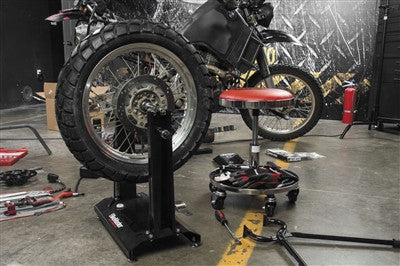 Bikemaster Wheel Balancer And Truing Stand