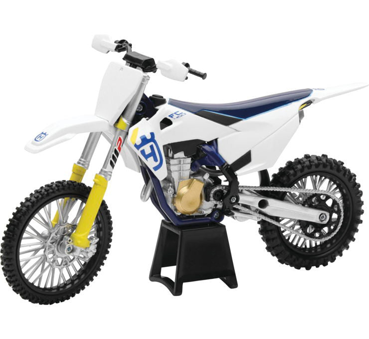 New Ray Toys 1:12 Scale Dirt Bikes Husqvarna FC450 MX