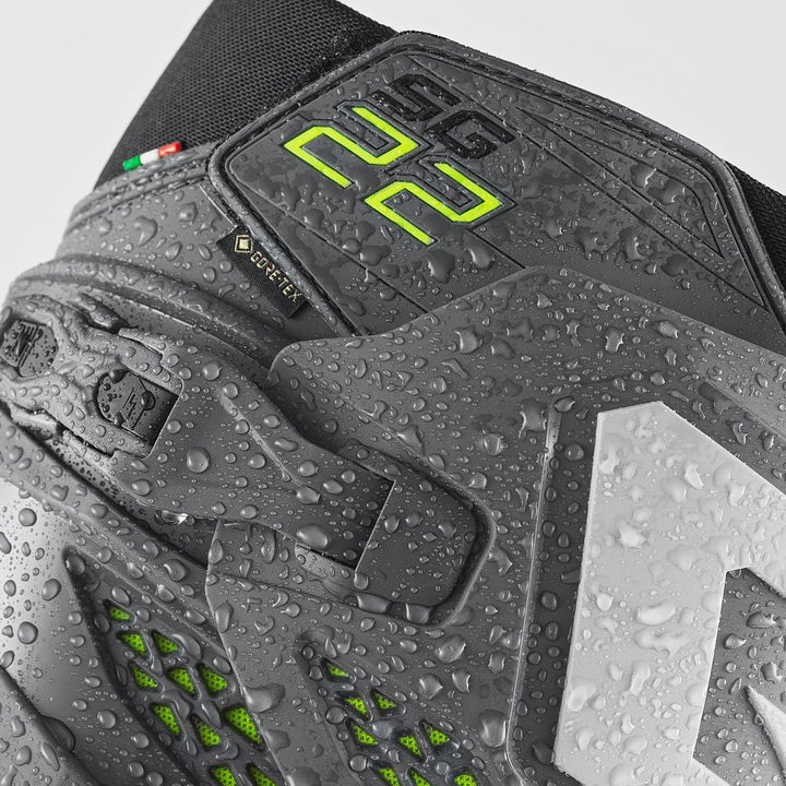 Gaerne SG22 Gore-Tex Enduro Boots Athracite/Black