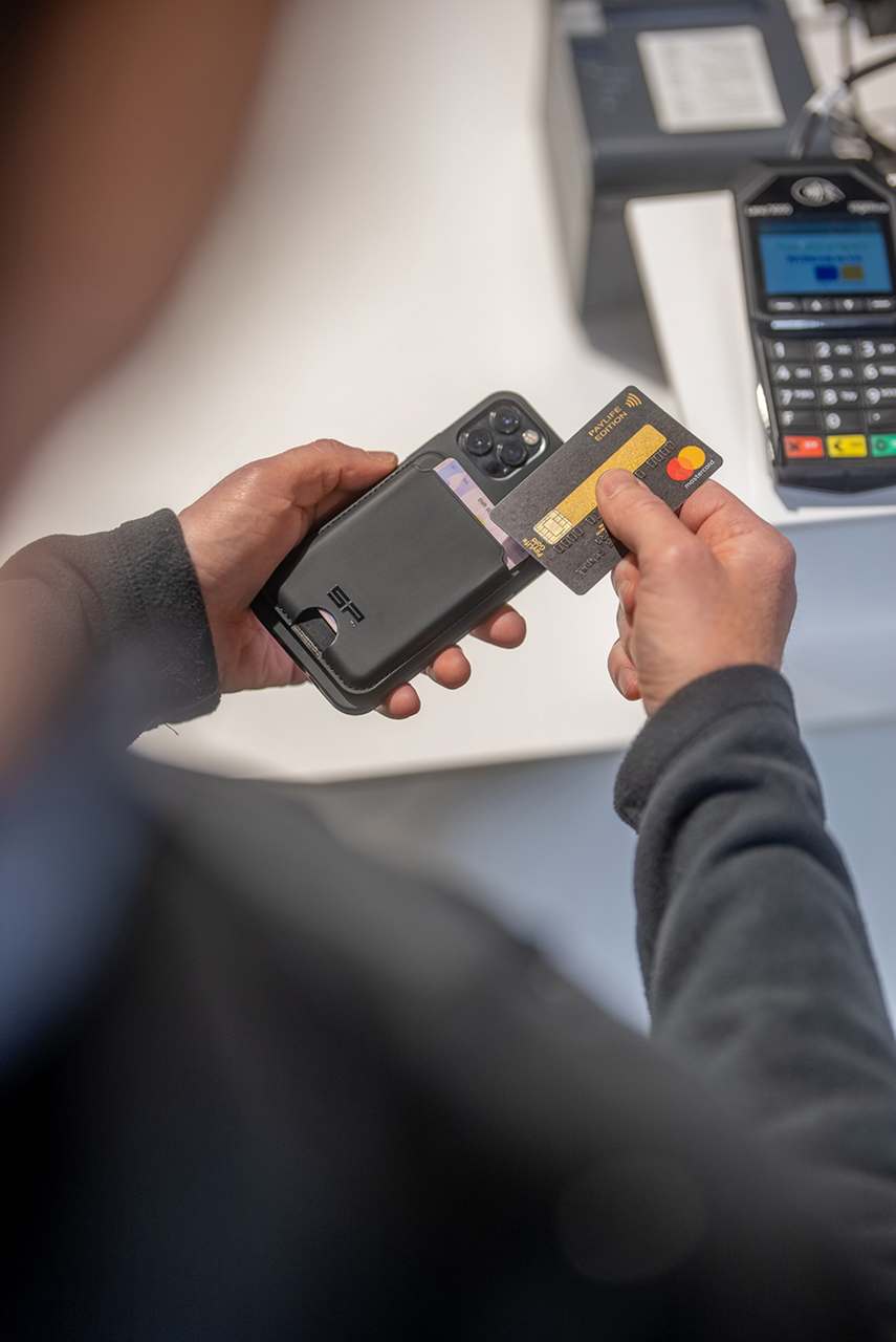 SP Connect Phone Card Wallet SPC+
