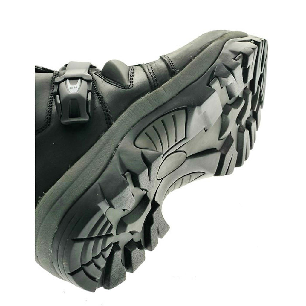 Forma Adventure Boots - Black
