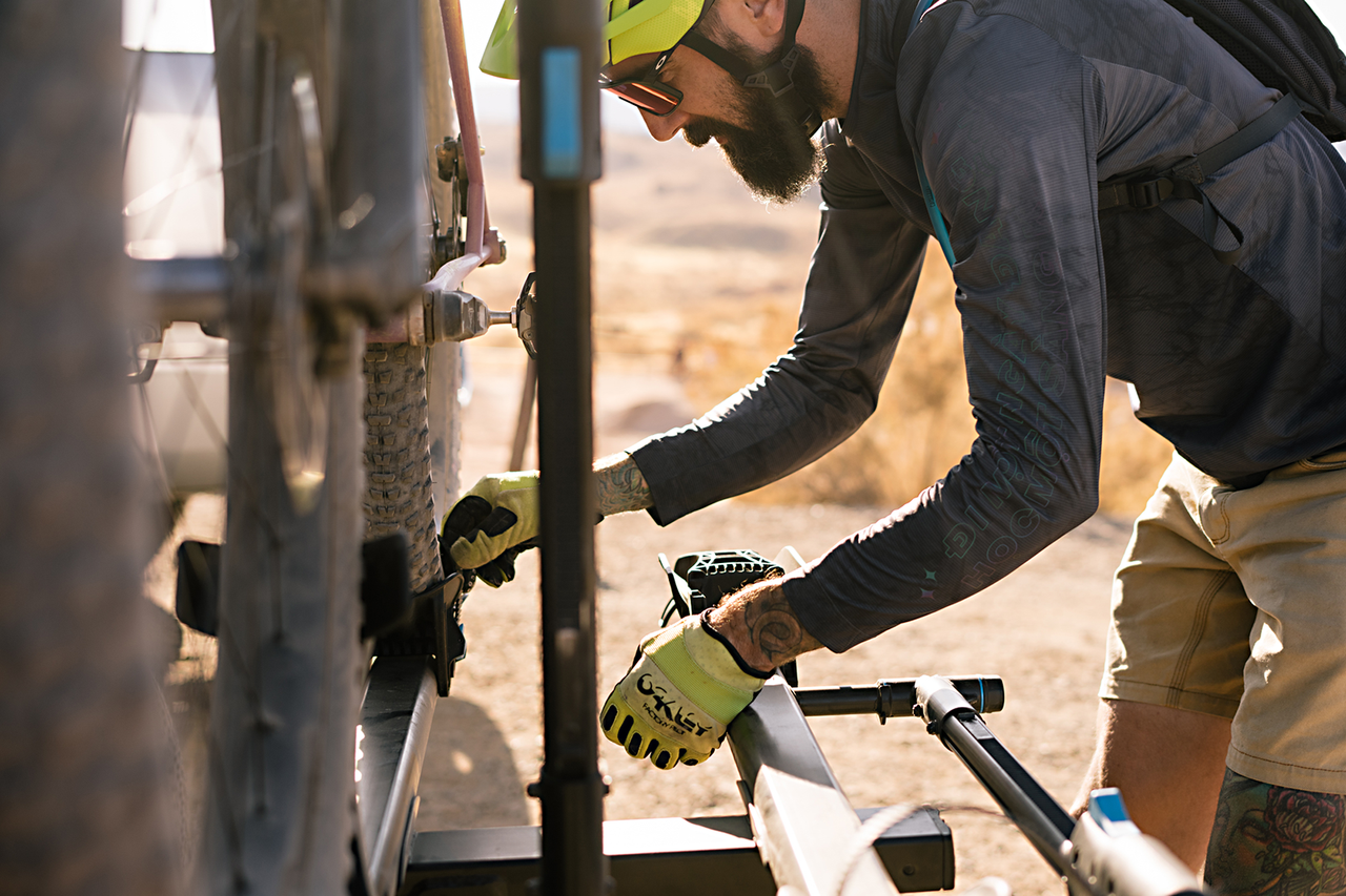 RockyMounts 11415 MonoRail Hitch-Mounted Bike Rack 2" Mount