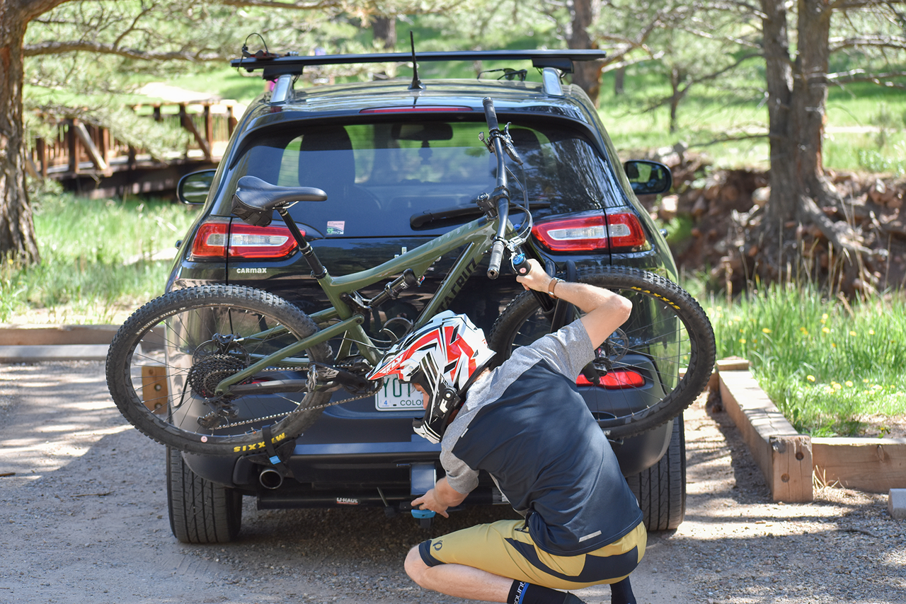 RockyMounts 10007 MonoRail Solo Hitch-Mounted Bike Rack