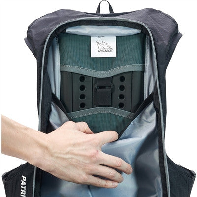 USWE Patriot 15 Backpack - Black/Grey