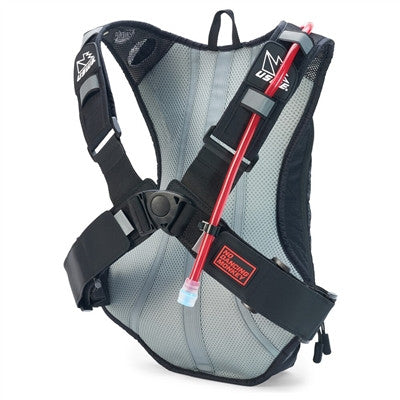 USWE Outlander 9 Hydration Pack with 3L bladder - Carbon Black